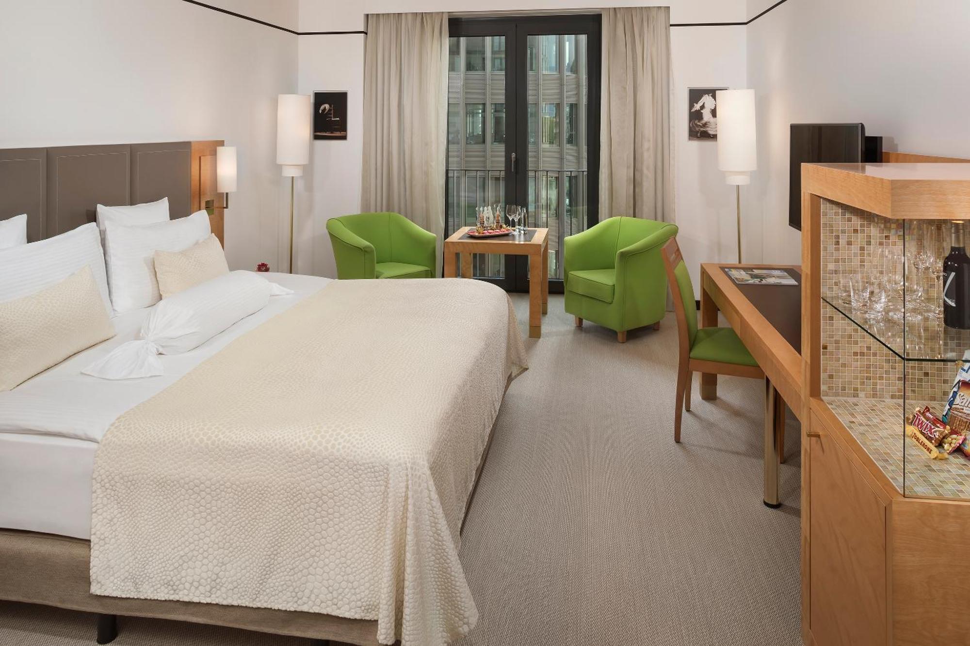 Hotel Melia 4*